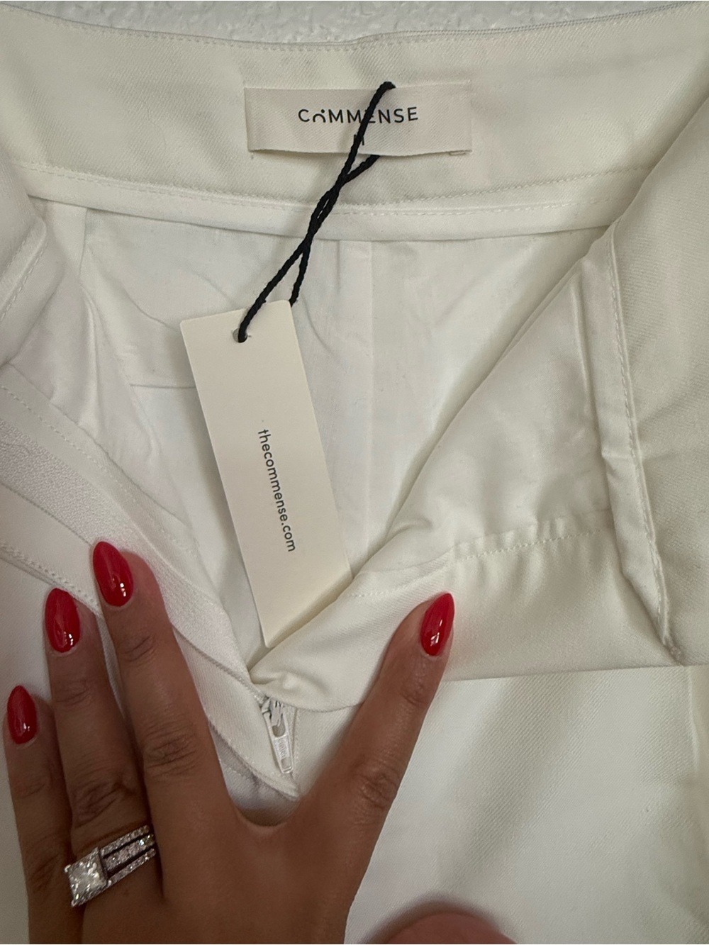 Wide Leg High-Waist White Pants without Belt - Picture 6 of 6